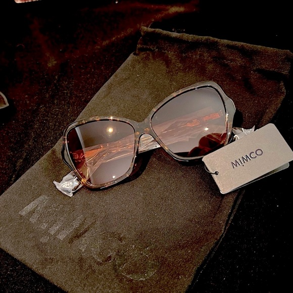 Mimco Majesty Sunglasses - Picture 7 of 12
